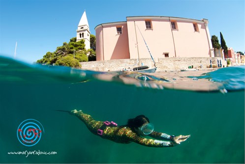 Veli Losinj
Island Losinj
http://www.island-losinj.com/